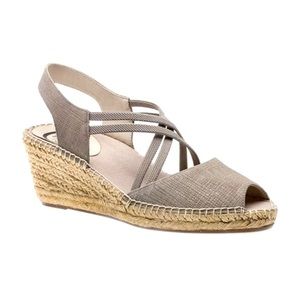 NWOT ABEO Delano Neutral - Wedge Sandals in Tan/Gray Sz 10